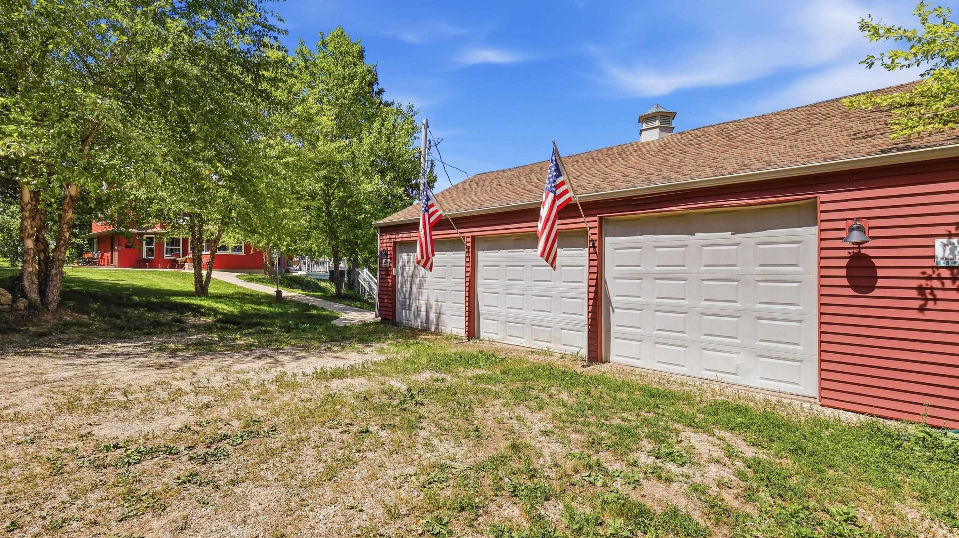 2181 S Irish Hollow Road