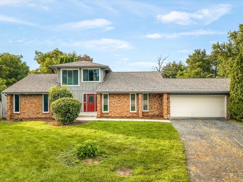 Homes For Sale - 6022 Fireside Drive<br/> ROCKFORD, IL 61114