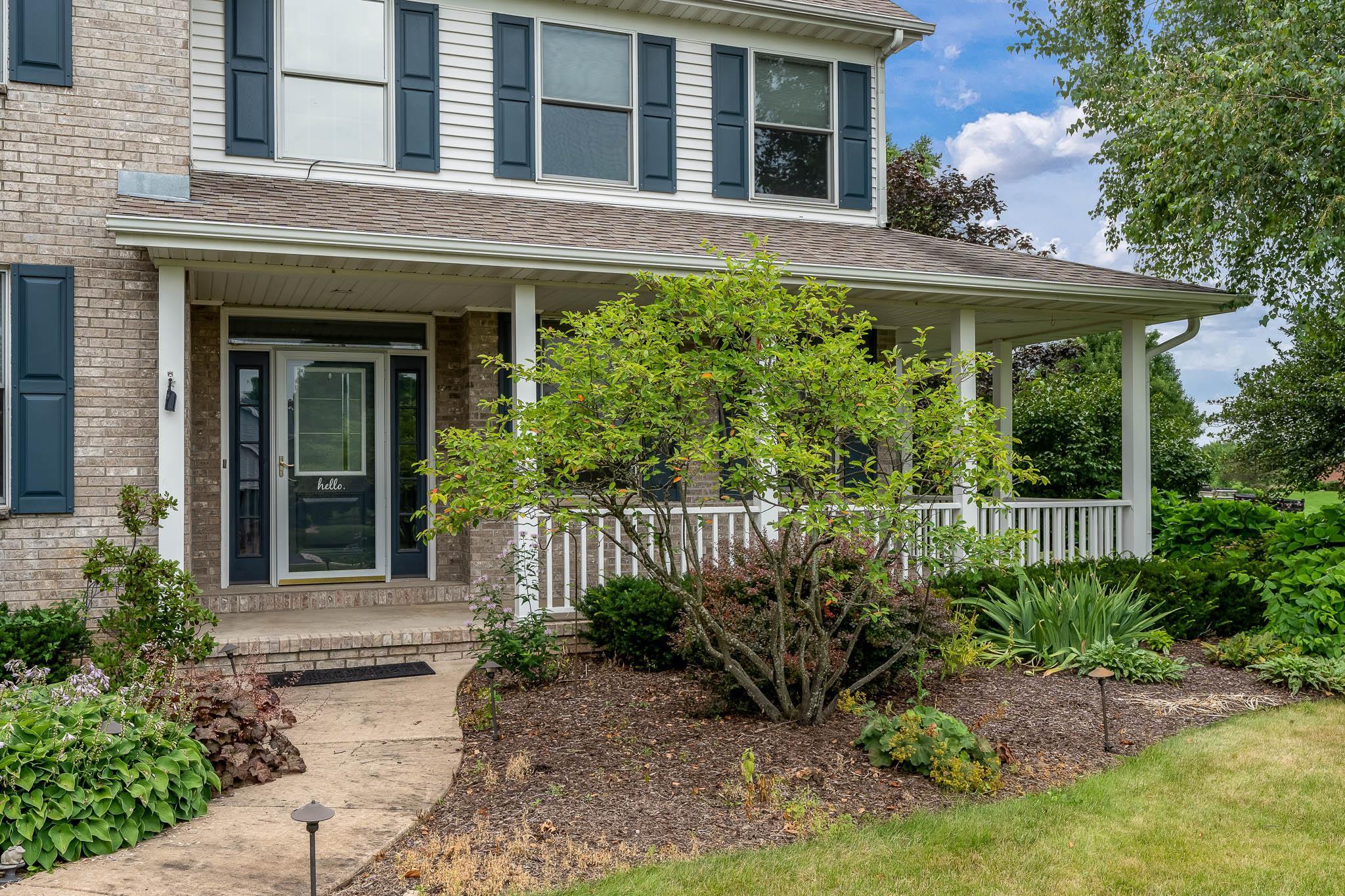 Belvidere, Illinois 61008, United States, 5 Bedrooms Bedrooms, ,5 BathroomsBathrooms,Residential,Pending,52727