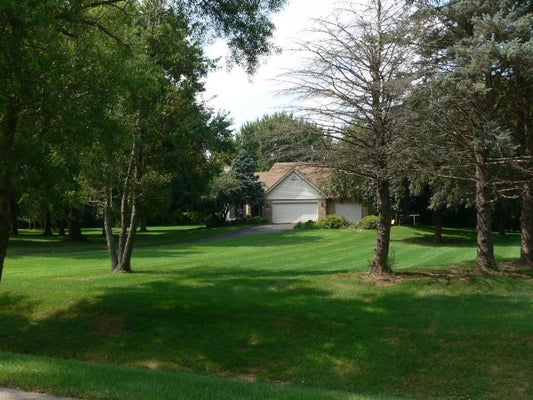 12388 SQUIRREL TREE LN, BELVIDERE, IL 61008 - Image 652da01613d18ba5963ddda47ad8a2a5/4048775716