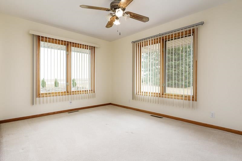 Rockford, Illinois 61109, United States, 4 Bedrooms Bedrooms, ,3 BathroomsBathrooms,Residential,Active,95129