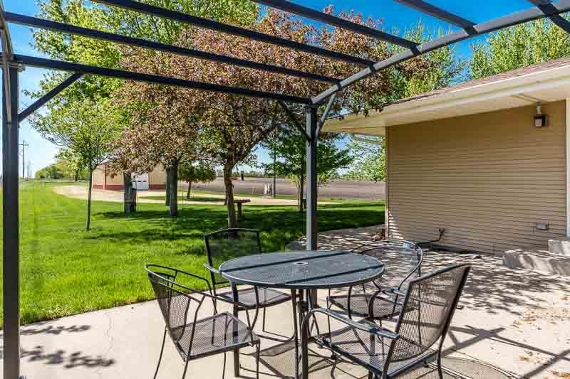 Rockford, Illinois 61109, United States, 4 Bedrooms Bedrooms, ,3 BathroomsBathrooms,Residential,Active,95129