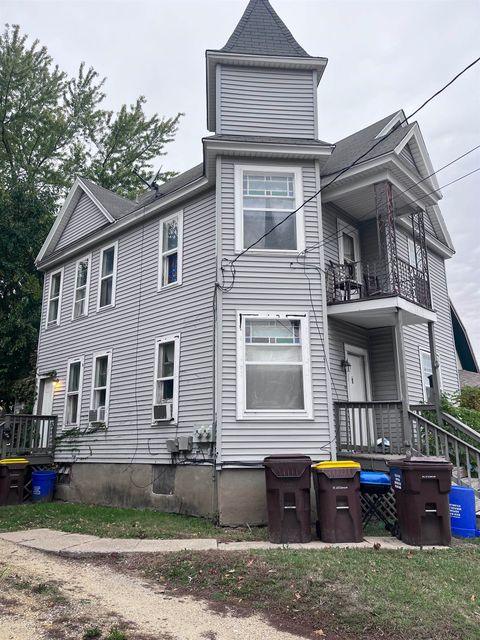 Multifamily For Sale - 417 9th Street<br/> ROCKFORD, IL 61104