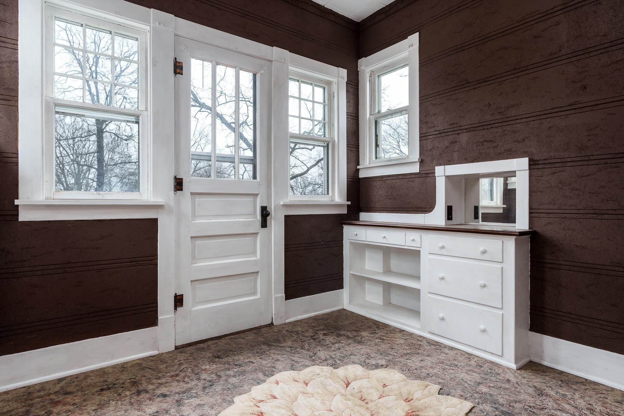 Belvidere, Illinois 61008, United States, 3 Bedrooms Bedrooms, ,1 BathroomBathrooms,Residential,Pending,83610