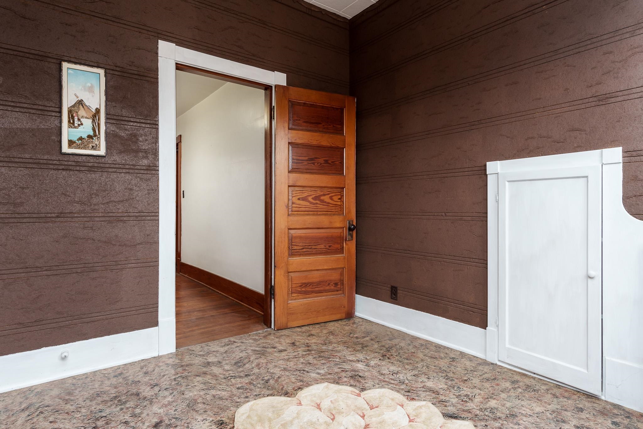 Belvidere, Illinois 61008, United States, 3 Bedrooms Bedrooms, ,1 BathroomBathrooms,Residential,Pending,83610