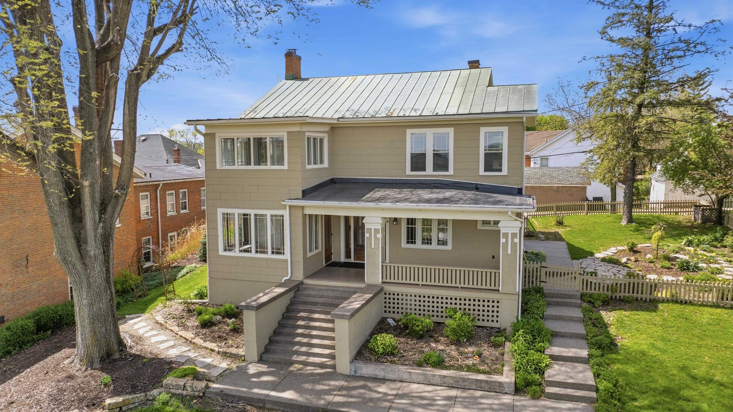 207 S Prospect Street