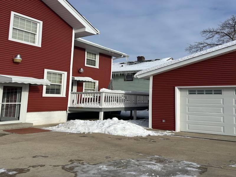 Rockford, Illinois 61102, United States, 5 Bedrooms Bedrooms, ,2 BathroomsBathrooms,Residential,Active,253411