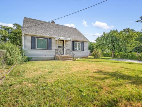 Homes For Sale - 1610 Wills Avenue<br/> ROCKFORD, IL 61109
