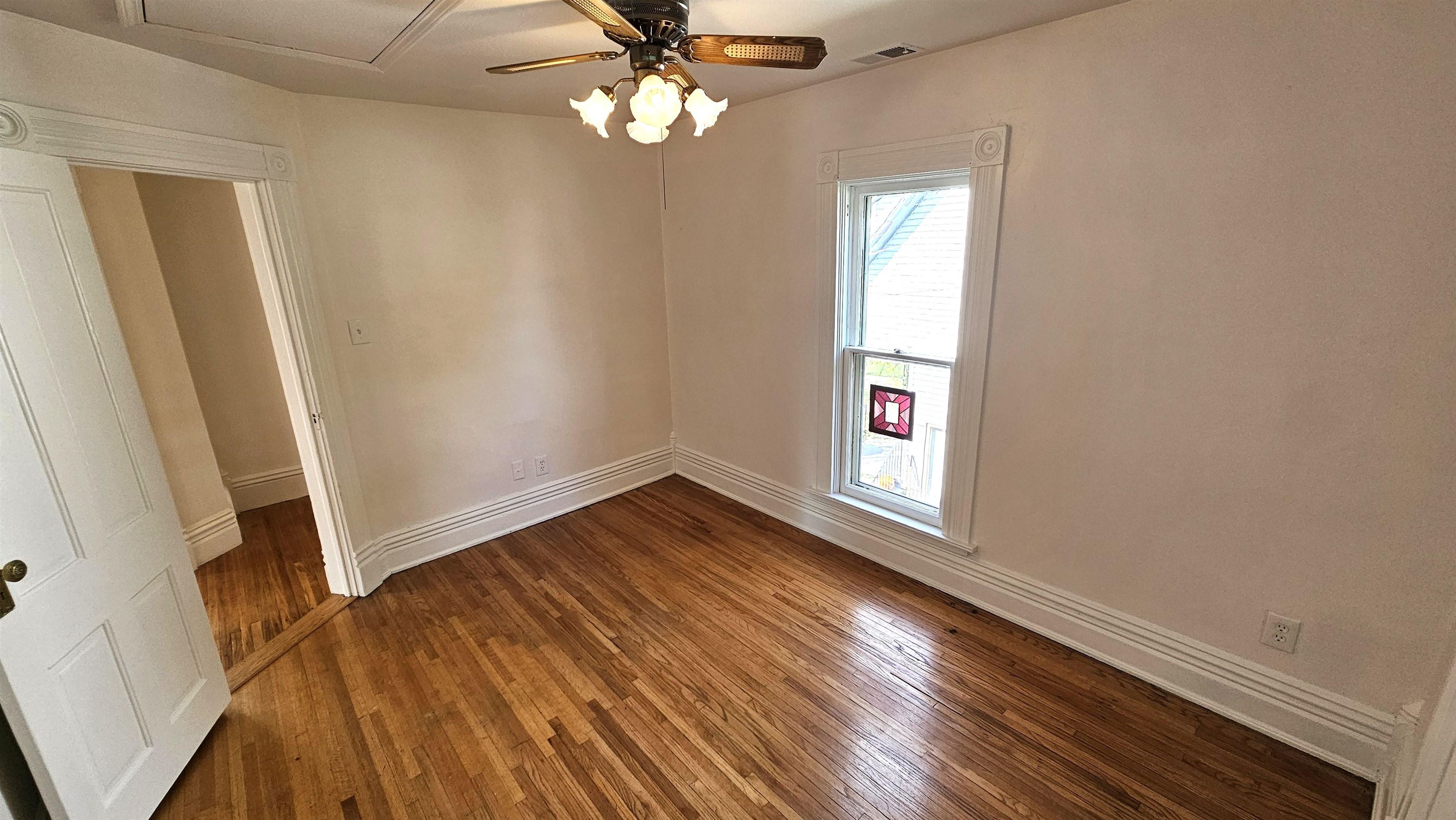 Rockford, Illinois 61107, United States, 3 Bedrooms Bedrooms, ,2 BathroomsBathrooms,Residential,Active,227454