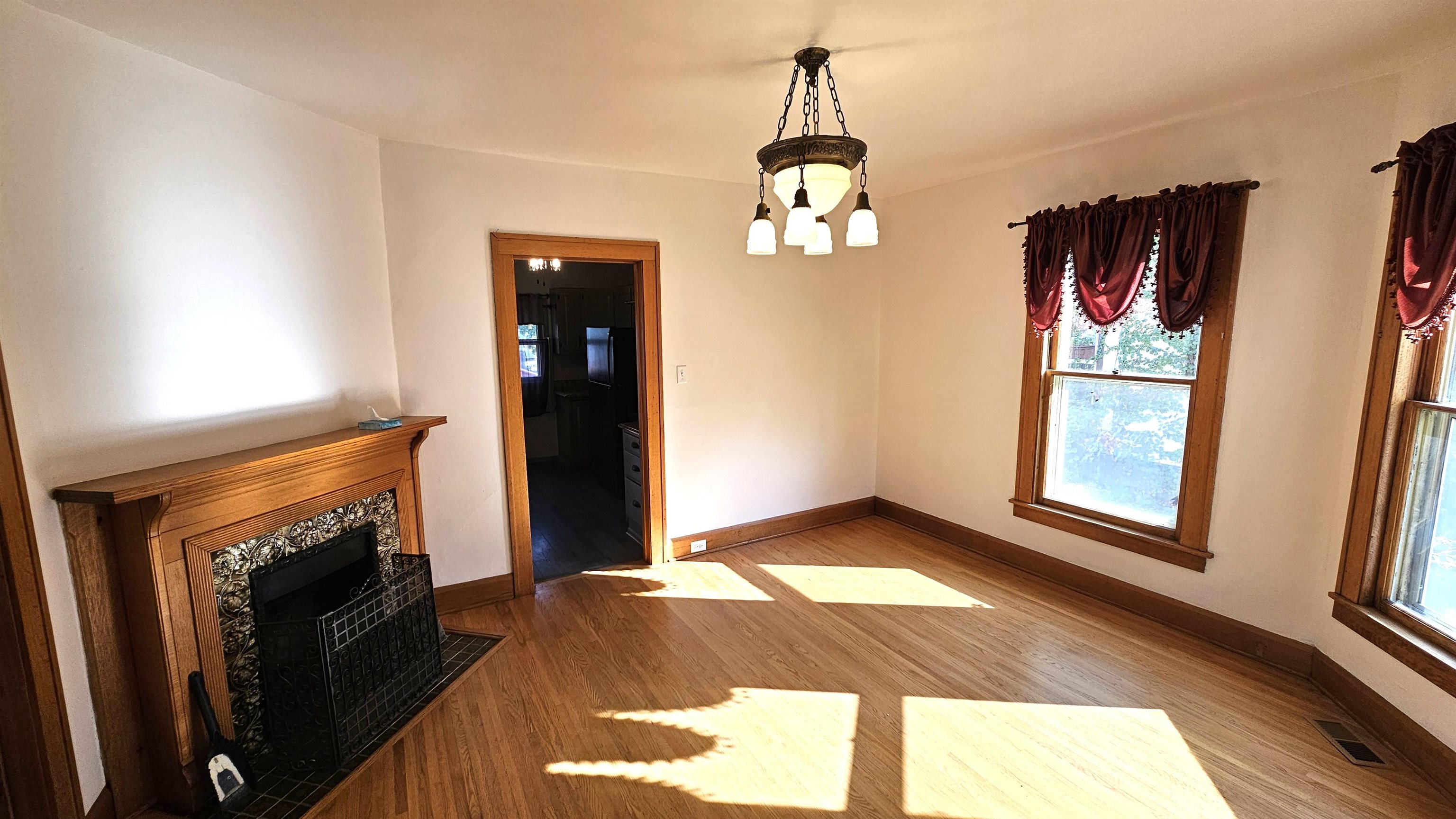 Rockford, Illinois 61107, United States, 3 Bedrooms Bedrooms, ,2 BathroomsBathrooms,Residential,Active,227454