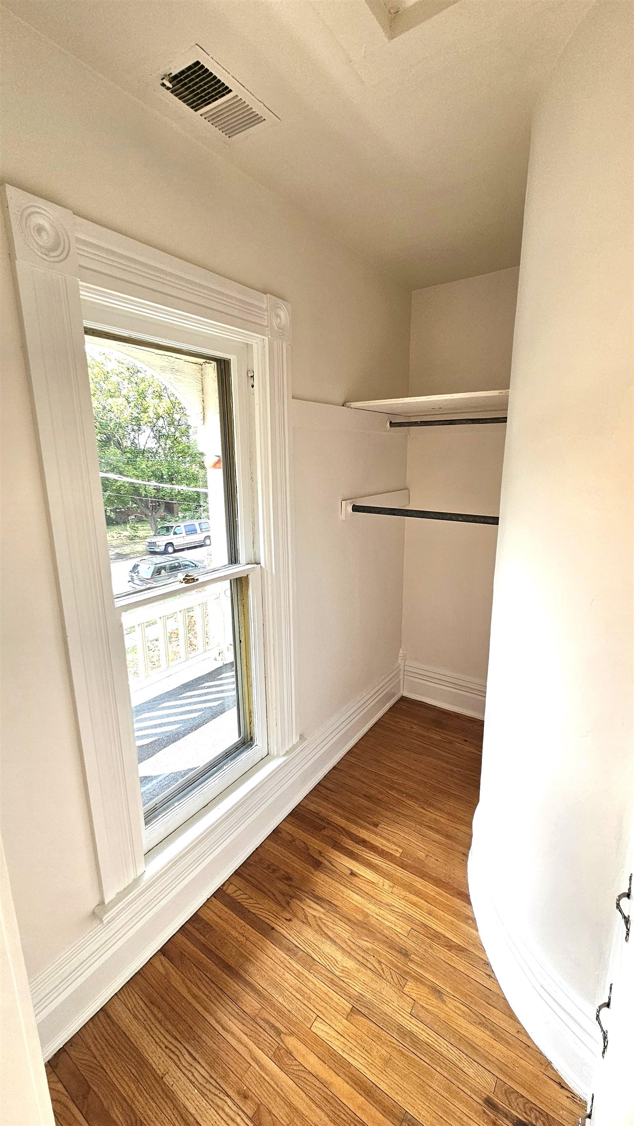 Rockford, Illinois 61107, United States, 3 Bedrooms Bedrooms, ,2 BathroomsBathrooms,Residential,Active,227454