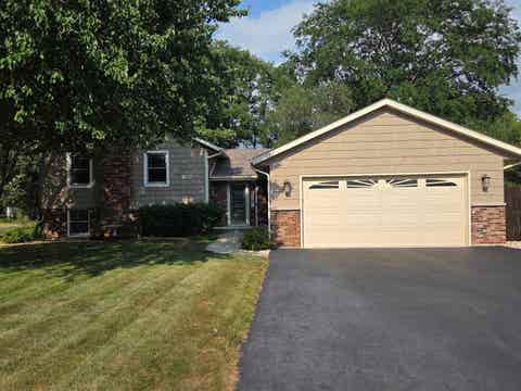 Homes For Sale - 743 Valley Forge Trail<br/> ROCKTON, IL 61072