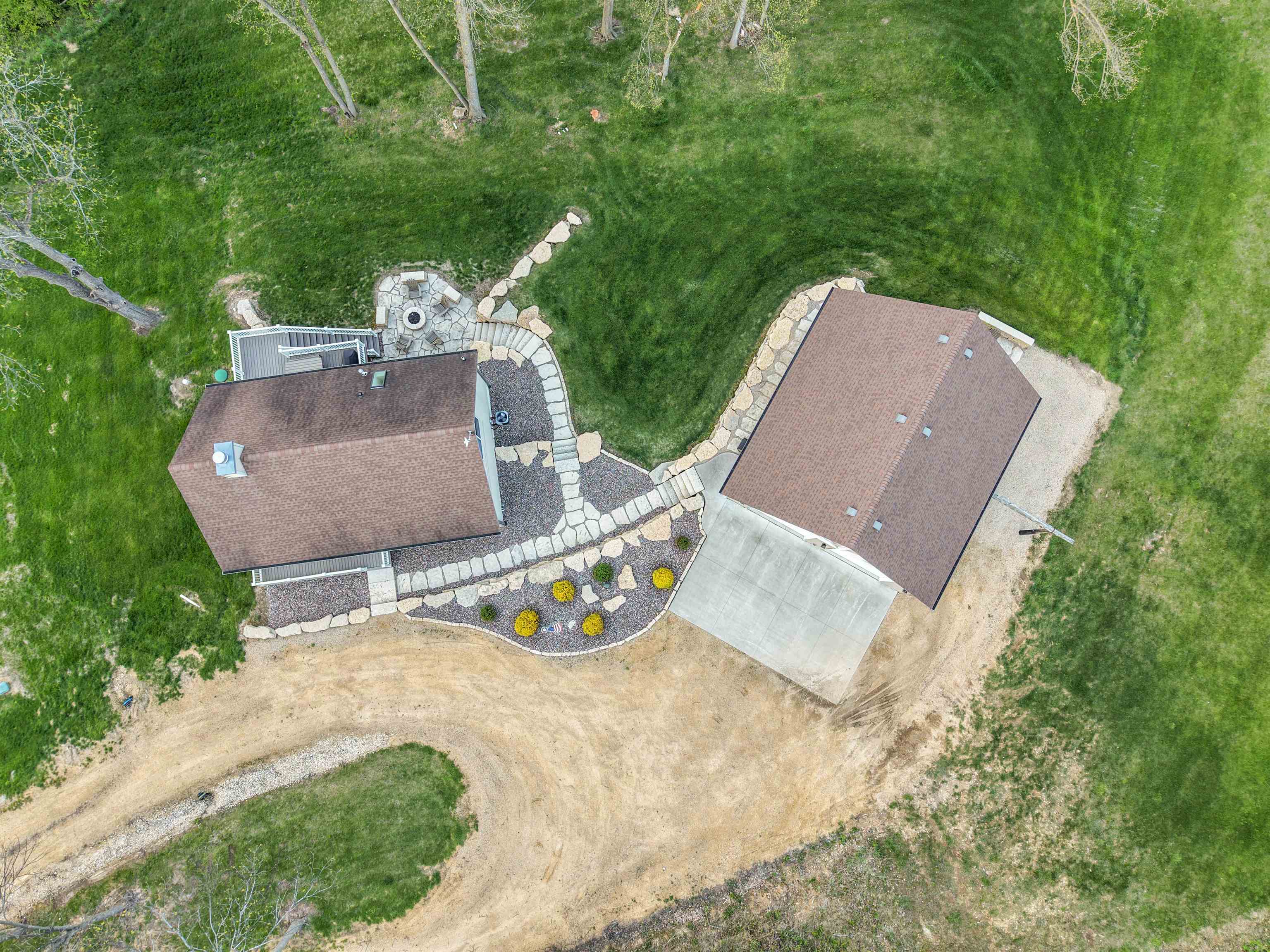 5829 S Pleasant Hill Road