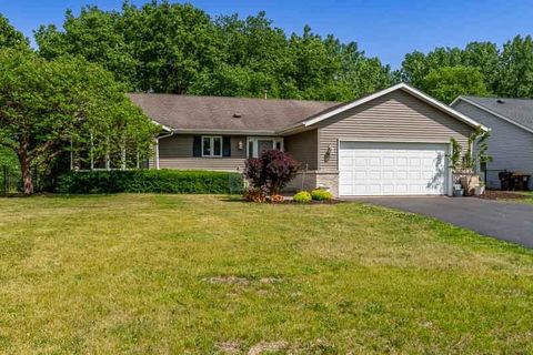 Homes For Sale - 108 Kothe Court<br/> Winnebago County, ROCKTON, IL 61072