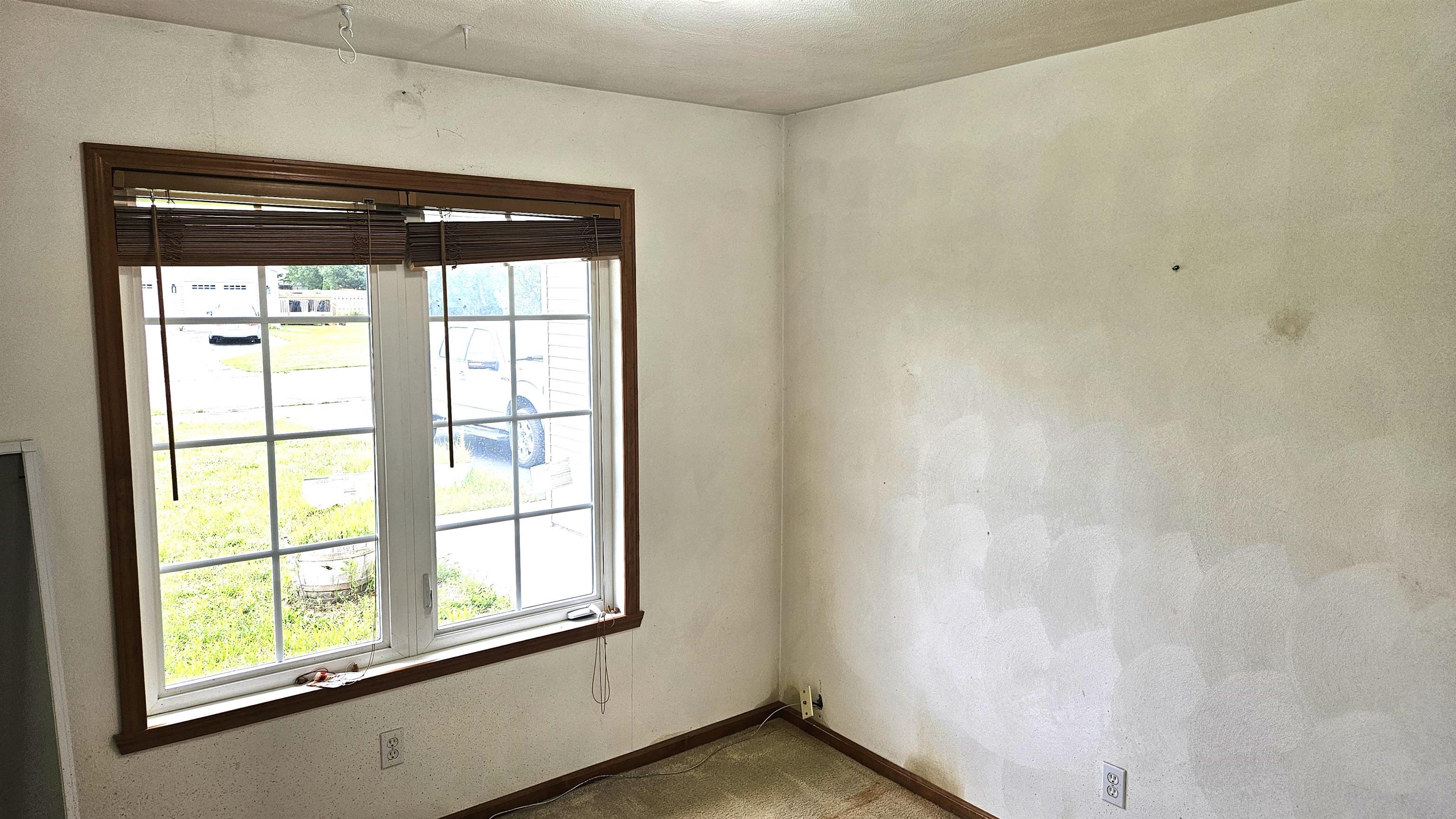 Machesney Park, Illinois 61115, United States, 3 Bedrooms Bedrooms, ,2 BathroomsBathrooms,Residential,Pending,51214