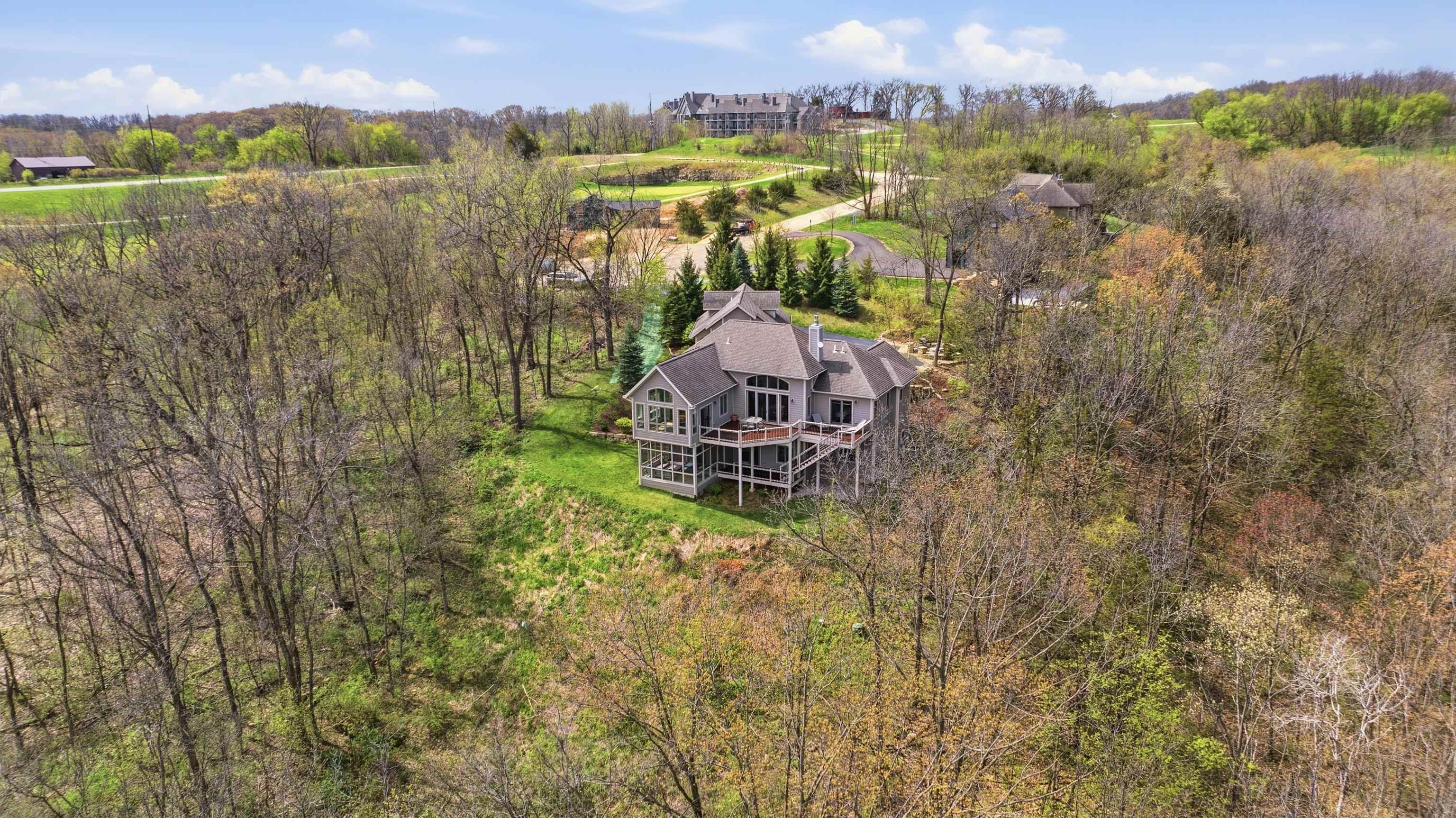 4 Linden Trail