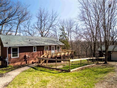 Homes For Sale - 10 Cayuga Trail<br/> Jo Daviess County, GALENA, IL 61036