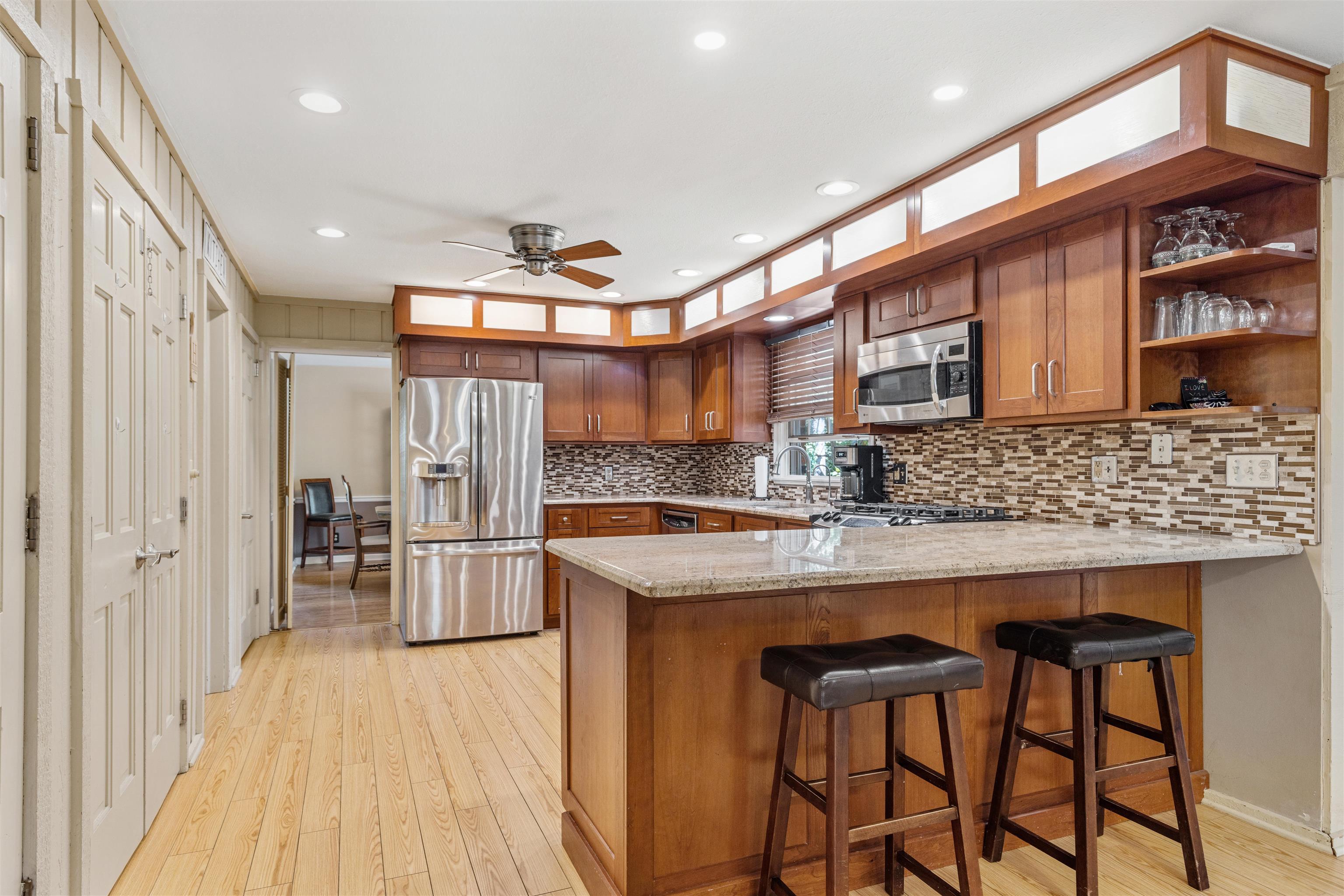 Rockford, Illinois 61114, United States, 4 Bedrooms Bedrooms, ,3 BathroomsBathrooms,Residential,Pending,60982