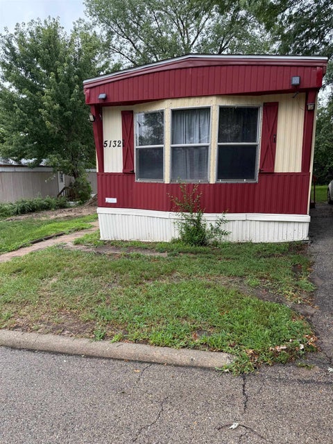 Mobile Home For Sale - 5132 Pebble Lane<br/> Winnebago County, LOVES PARK, IL 61111