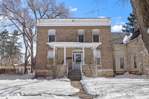 Homes For Sale - 221 Rome Avenue<br/> ROCKFORD, IL 61107