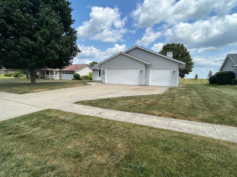 Homes For Sale - 2920 Kregel Drive<br/> Winnebago County, ROCKFORD, IL 61109