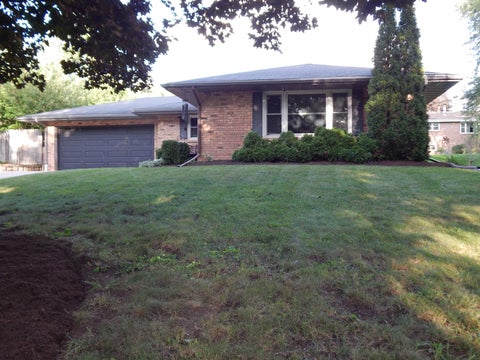 Homes For Sale - 2319 Delcy Drive<br/> ROCKFORD, IL 61107