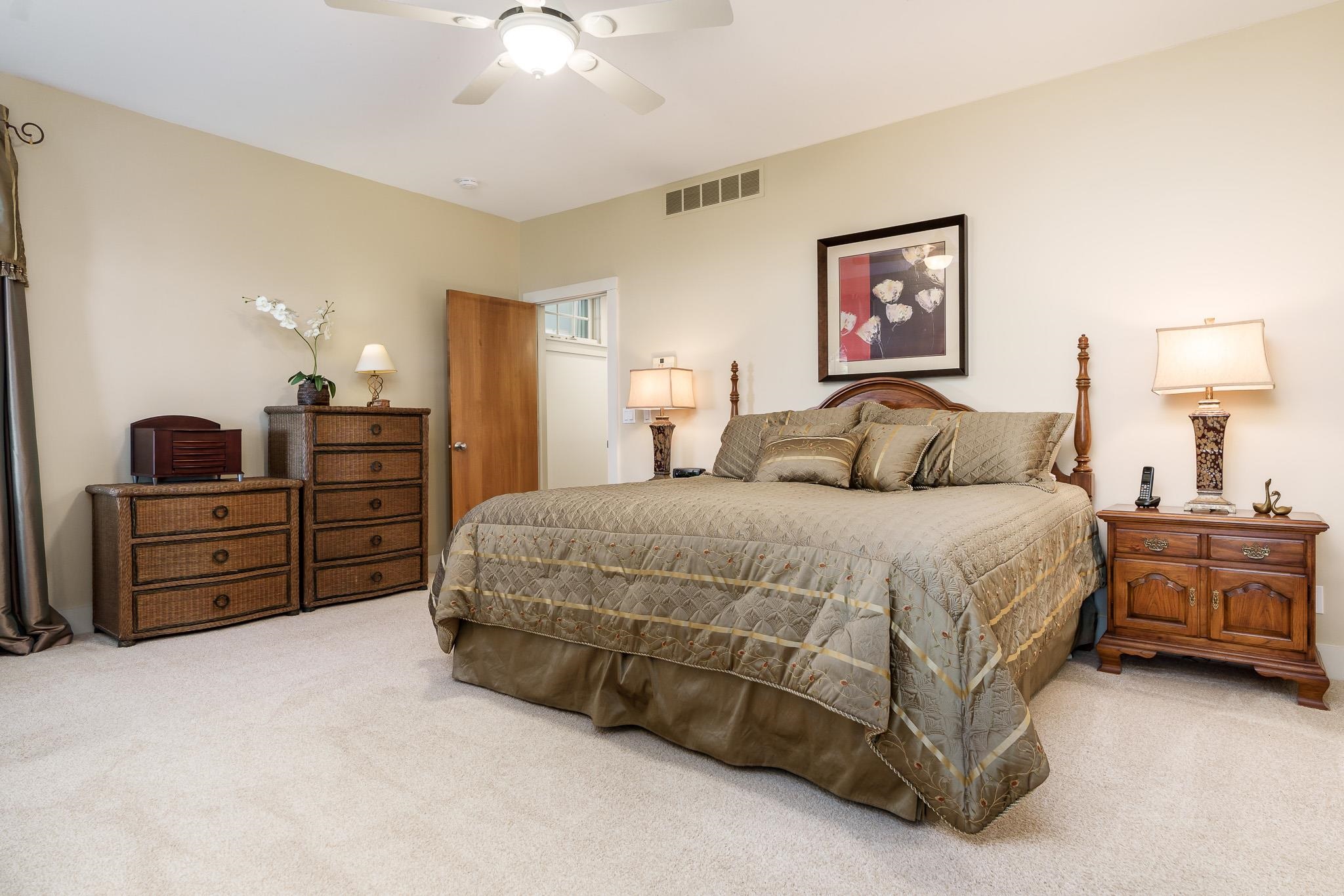 Rockford, Illinois 61108, United States, 3 Bedrooms Bedrooms, ,3 BathroomsBathrooms,Residential,Pending,208375