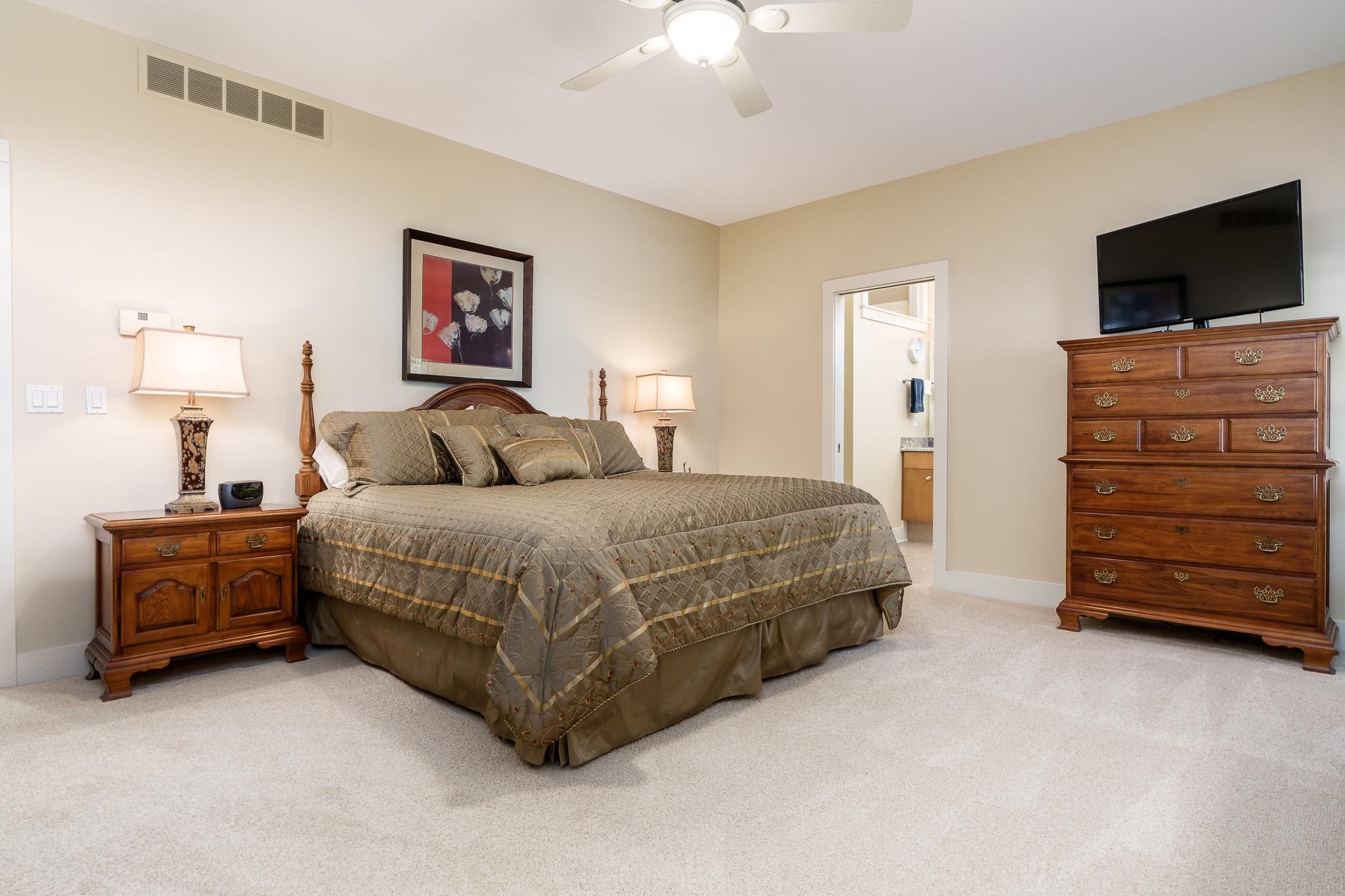 Rockford, Illinois 61108, United States, 3 Bedrooms Bedrooms, ,3 BathroomsBathrooms,Residential,Pending,208375