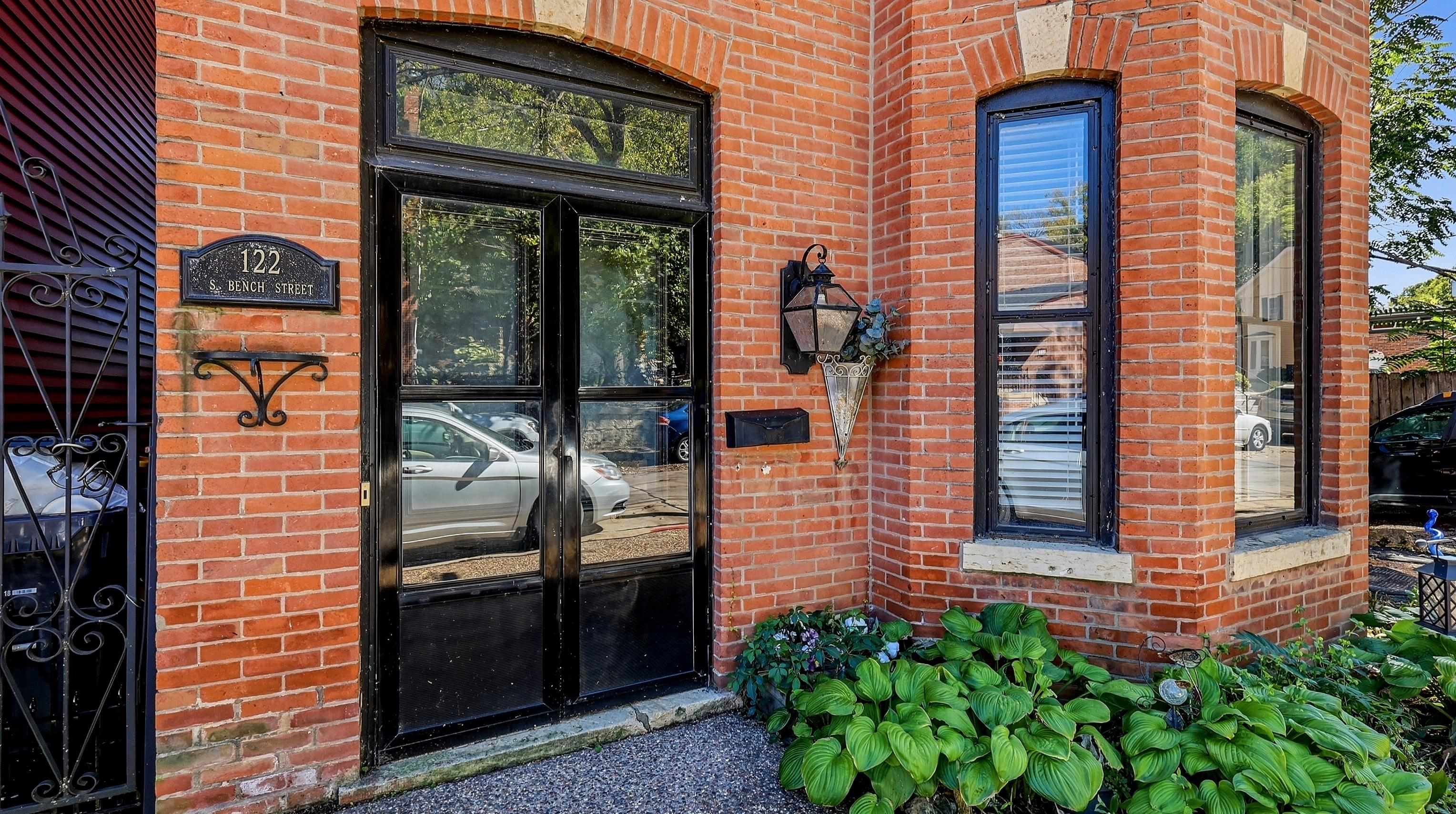 122 S Bench Street