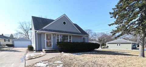 Homes For Sale - 3411 Weslyan Avenue<br/> ROCKFORD, IL 61108