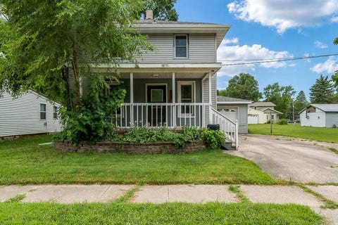 Homes For Sale - 312 Burr Oak Avenue<br/> SOUTH BELOIT, IL 61080