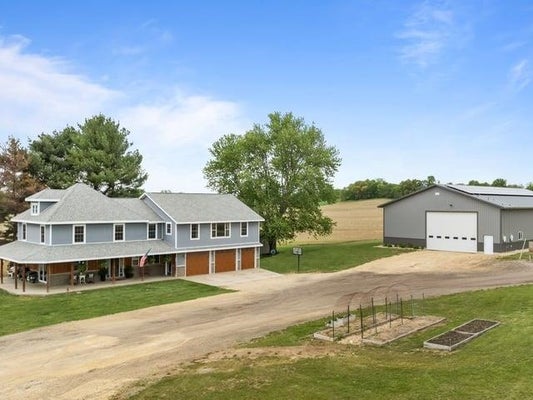 8294 N LEAF RIVER RD, LEAF RIVER, IL 61047 - Image 779e24038fdd71697345ddd36d4deac2/2655870797