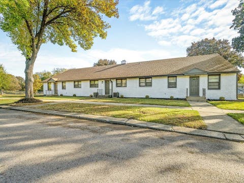 Homes For Sale - 820 Cottage Grove Avenue<br/> ROCKFORD, IL 61103