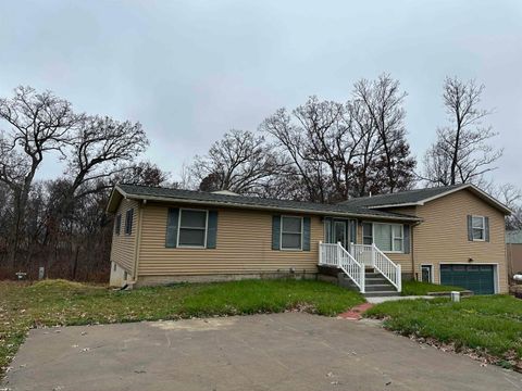 Homes For Sale - 11027 Hillcrest Lane<br/> SAVANNA, IL 61074