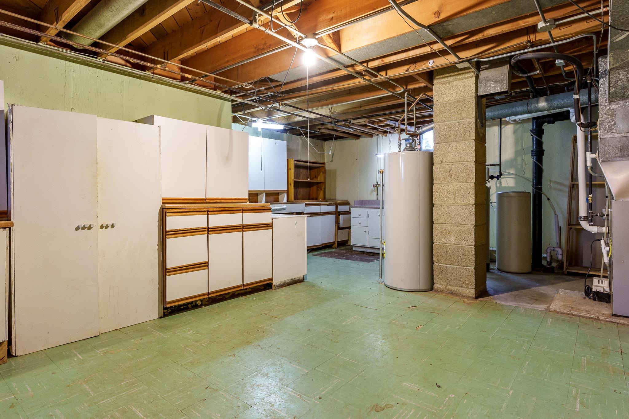 Rockford, Illinois 61107, United States, 2 Bedrooms Bedrooms, ,2 BathroomsBathrooms,Residential,Pending,131715