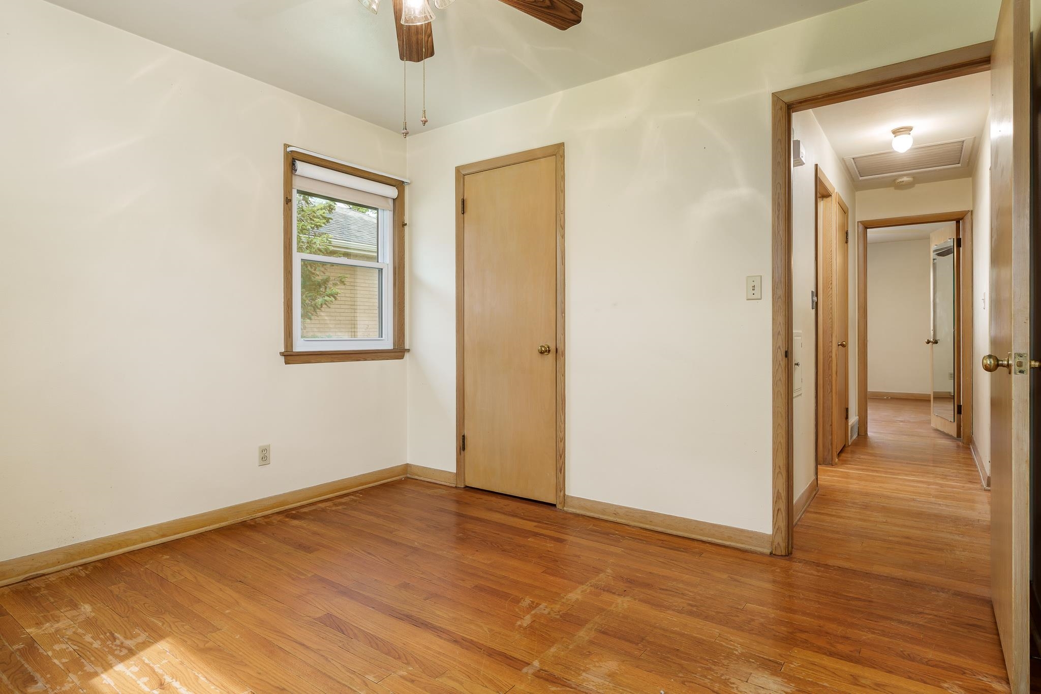 Rockford, Illinois 61107, United States, 2 Bedrooms Bedrooms, ,2 BathroomsBathrooms,Residential,Pending,131715