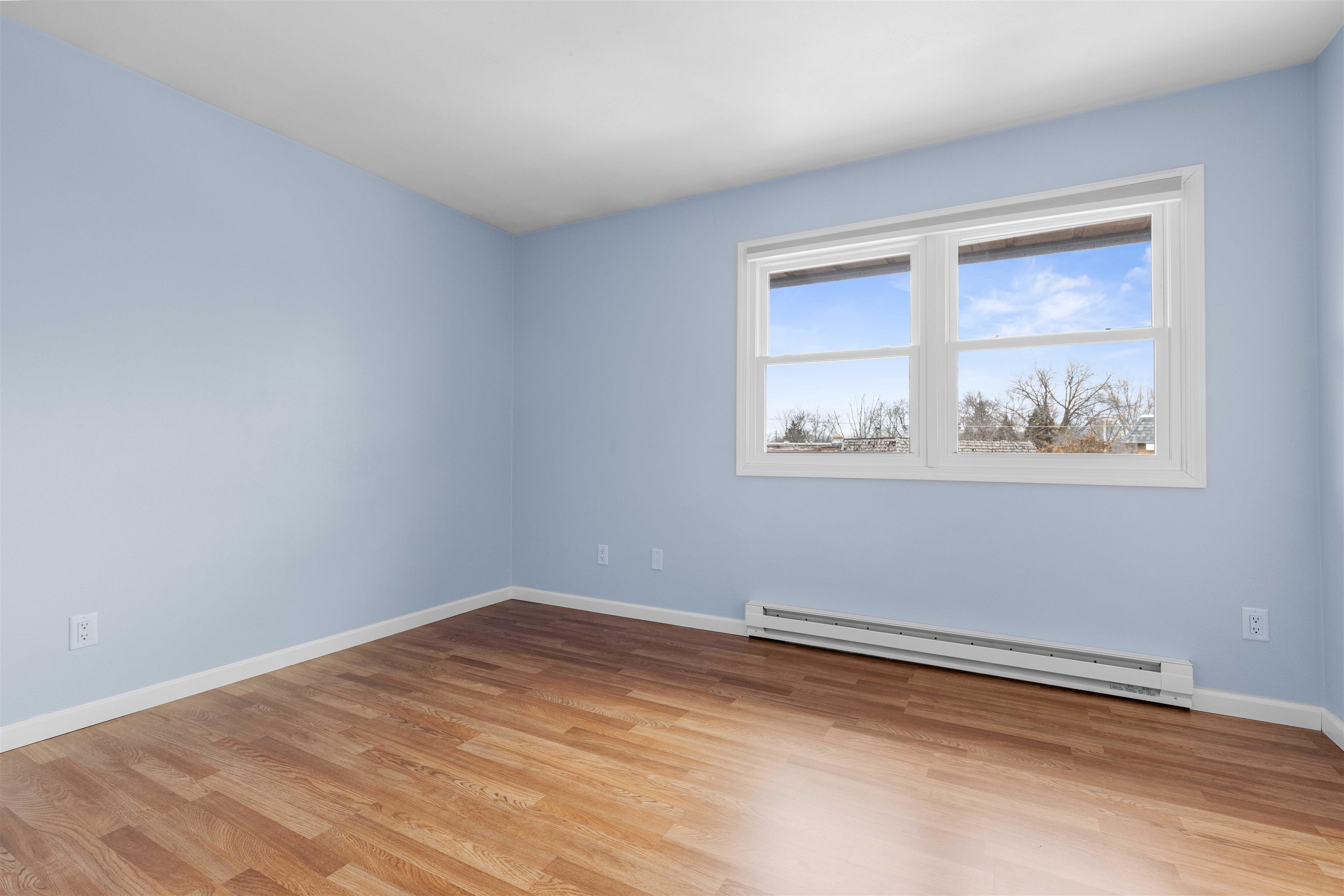 Rockford, Illinois 61107, United States, 2 Bedrooms Bedrooms, ,2 BathroomsBathrooms,Residential,Pending,69890