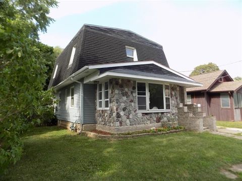 2117 Quincy St, Rockford, IL 61103 - #: 202401896