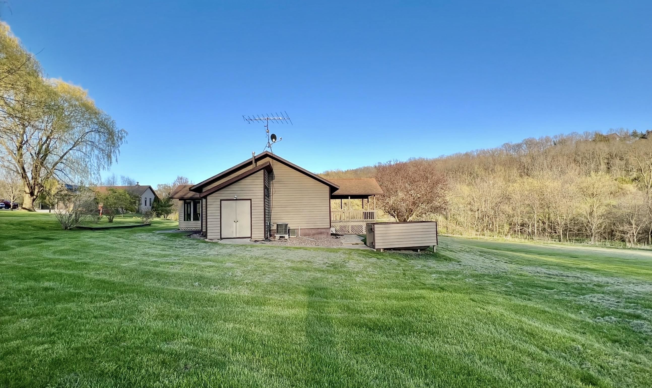 71 Sugarcreek Trail