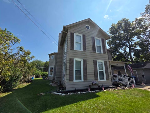 Condo For Rent - 409 N Main Street<br/> ELBURN, IL 60119