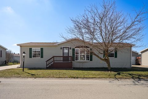 Mobile Home For Sale - 5449 Cypress Ln<br/> MACHESNEY PARK, IL 61115