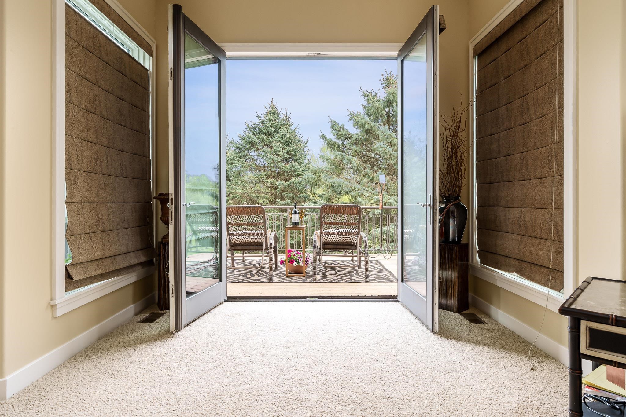 Rockford, Illinois 61114, United States, 5 Bedrooms Bedrooms, ,5 BathroomsBathrooms,Residential,Pending,58716