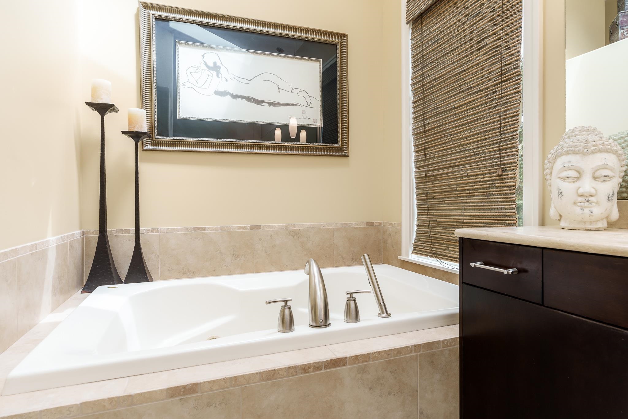 Rockford, Illinois 61114, United States, 5 Bedrooms Bedrooms, ,5 BathroomsBathrooms,Residential,Pending,58716