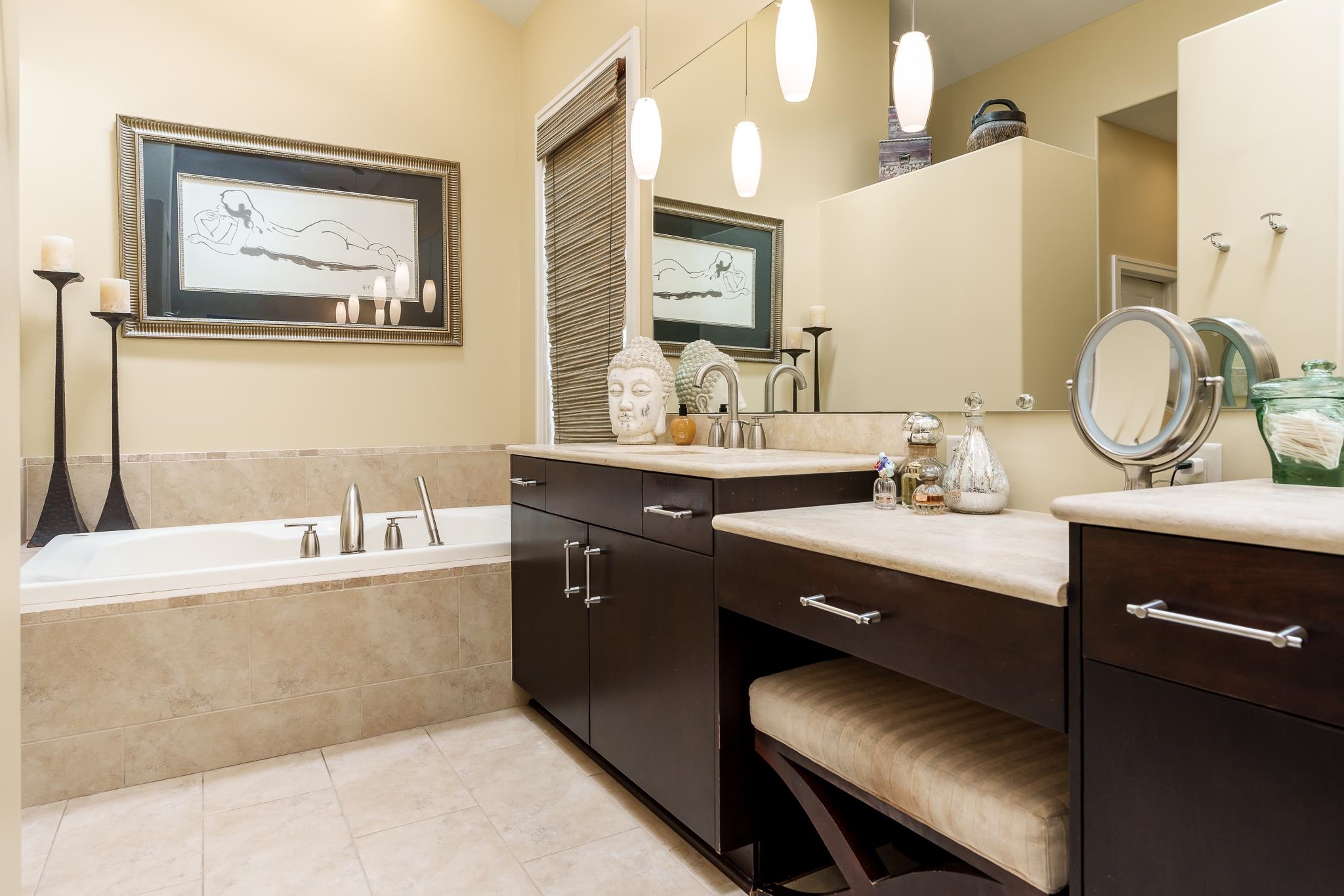 Rockford, Illinois 61114, United States, 5 Bedrooms Bedrooms, ,5 BathroomsBathrooms,Residential,Pending,58716