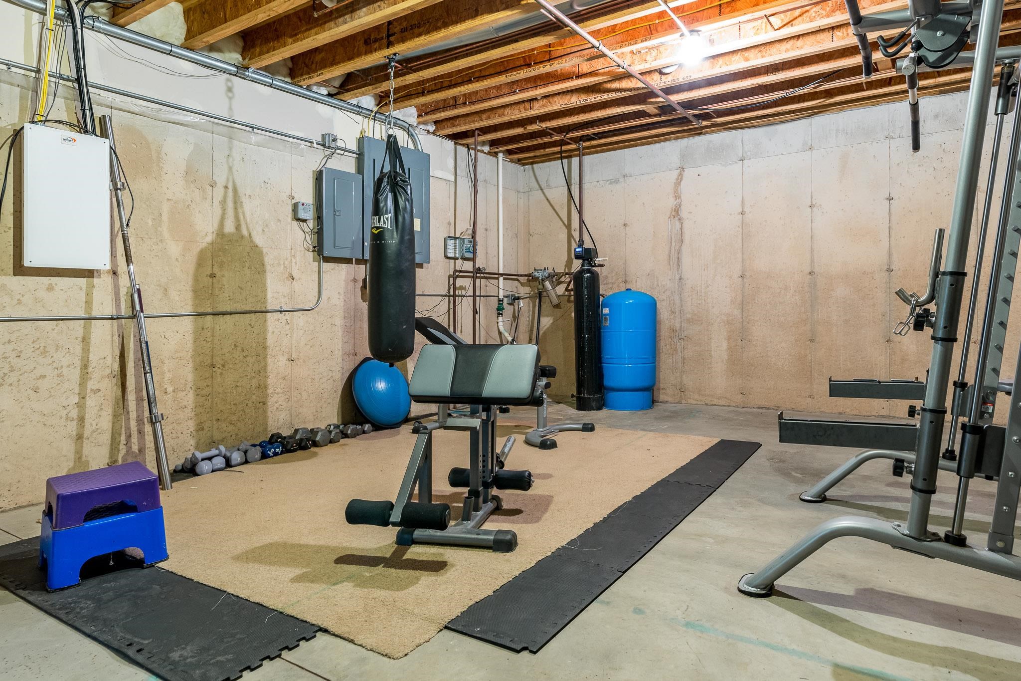 Rockford, Illinois 61114, United States, 5 Bedrooms Bedrooms, ,5 BathroomsBathrooms,Residential,Pending,58716