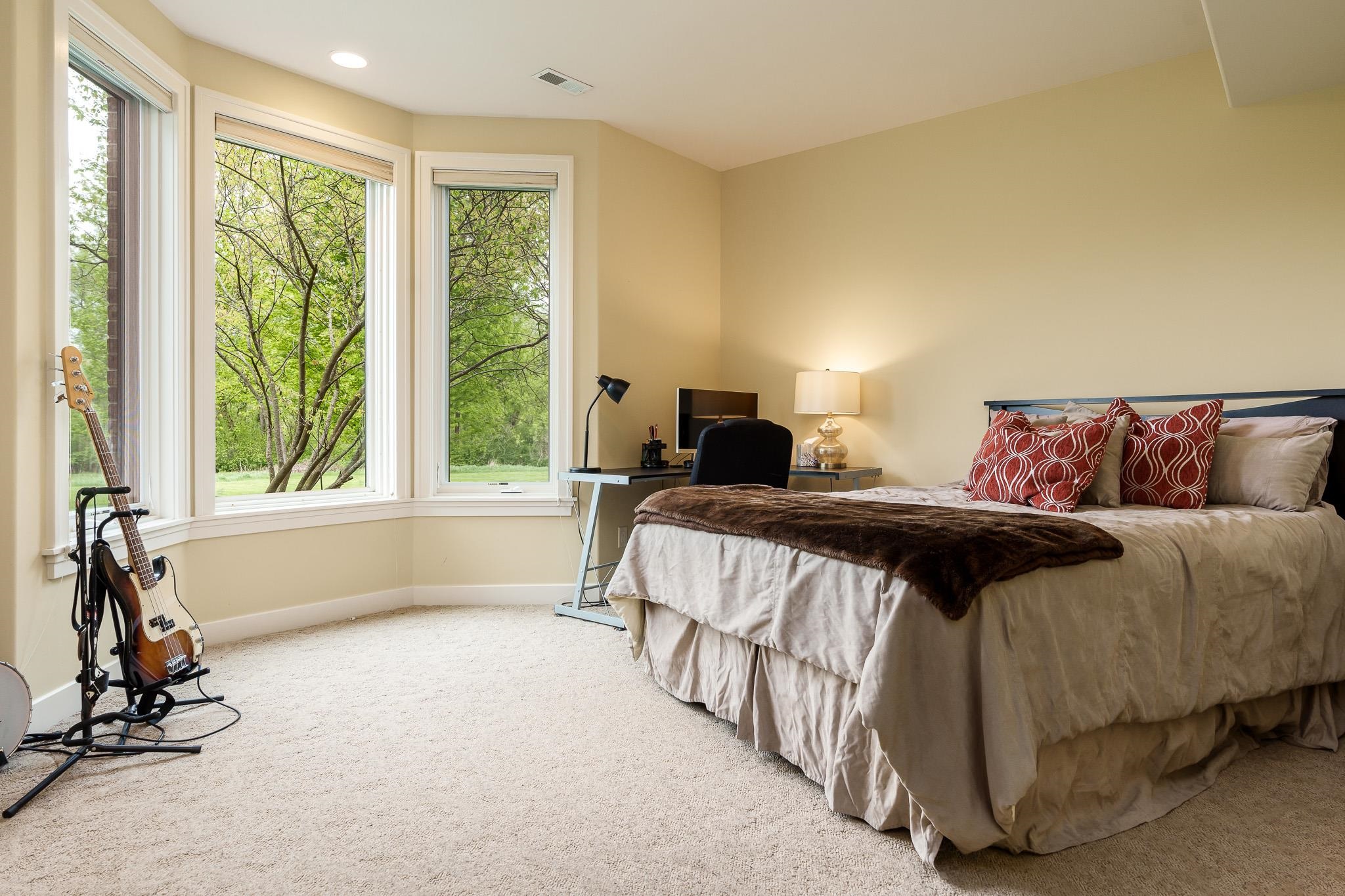 Rockford, Illinois 61114, United States, 5 Bedrooms Bedrooms, ,5 BathroomsBathrooms,Residential,Pending,58716