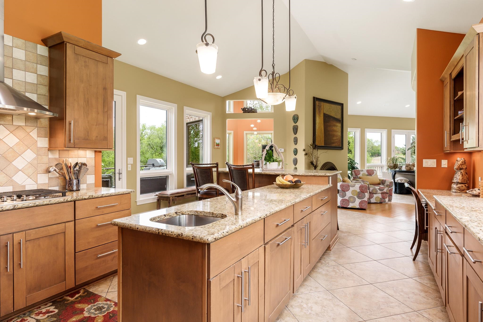 Rockford, Illinois 61114, United States, 5 Bedrooms Bedrooms, ,5 BathroomsBathrooms,Residential,Pending,58716