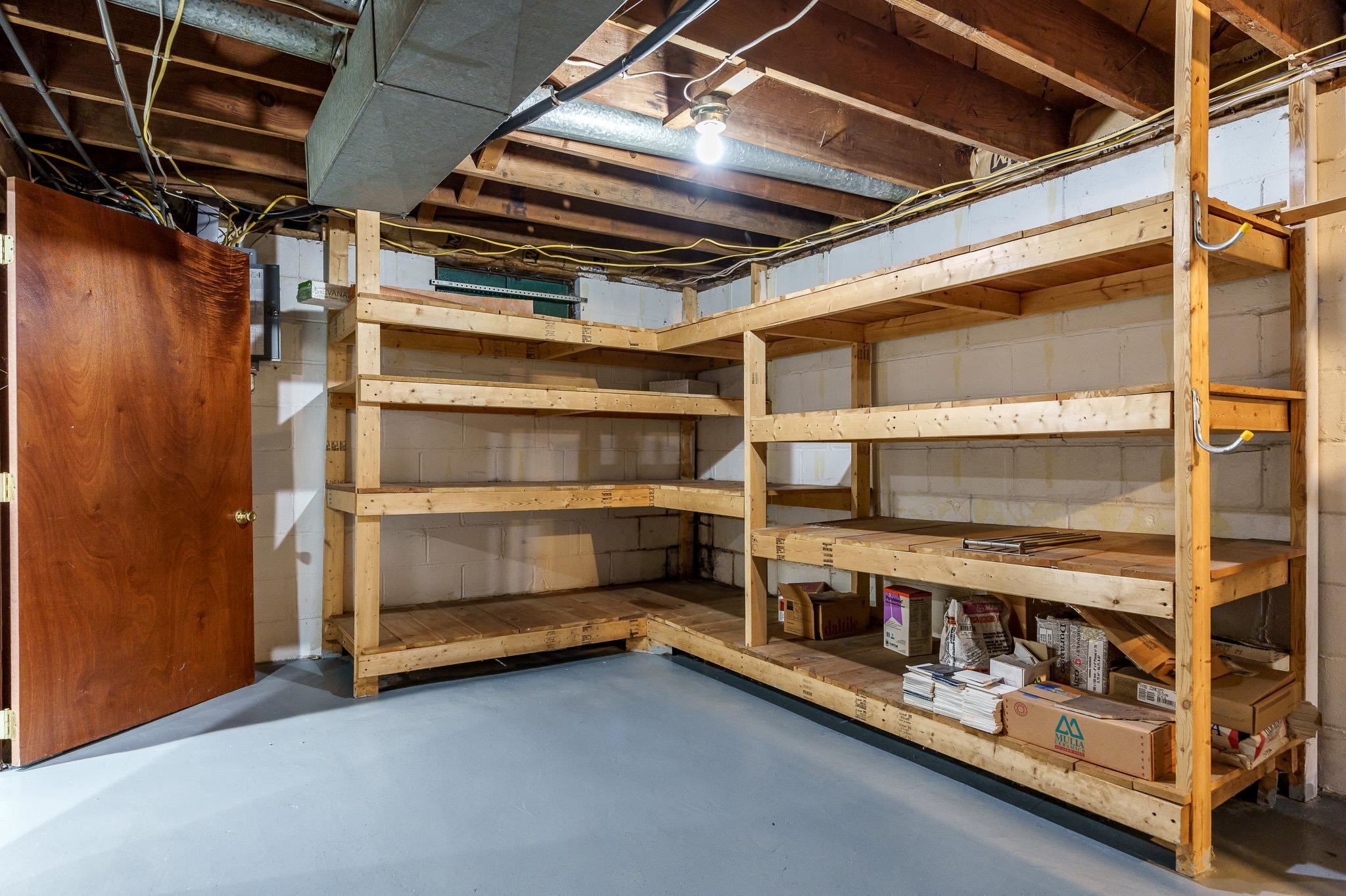 Loves Park, Illinois 61111, United States, 3 Bedrooms Bedrooms, ,2 BathroomsBathrooms,Residential,Pending,41358