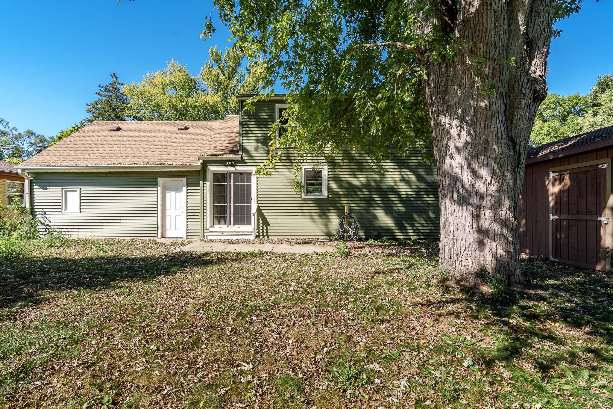 Loves Park, Illinois 61111, United States, 3 Bedrooms Bedrooms, ,2 BathroomsBathrooms,Residential,Pending,41358