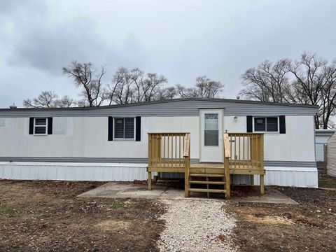 Apartment For Sale - 2107 Rivington  Lot 39 Road<br/> Winnebago County, LOVES PARK, IL 61111